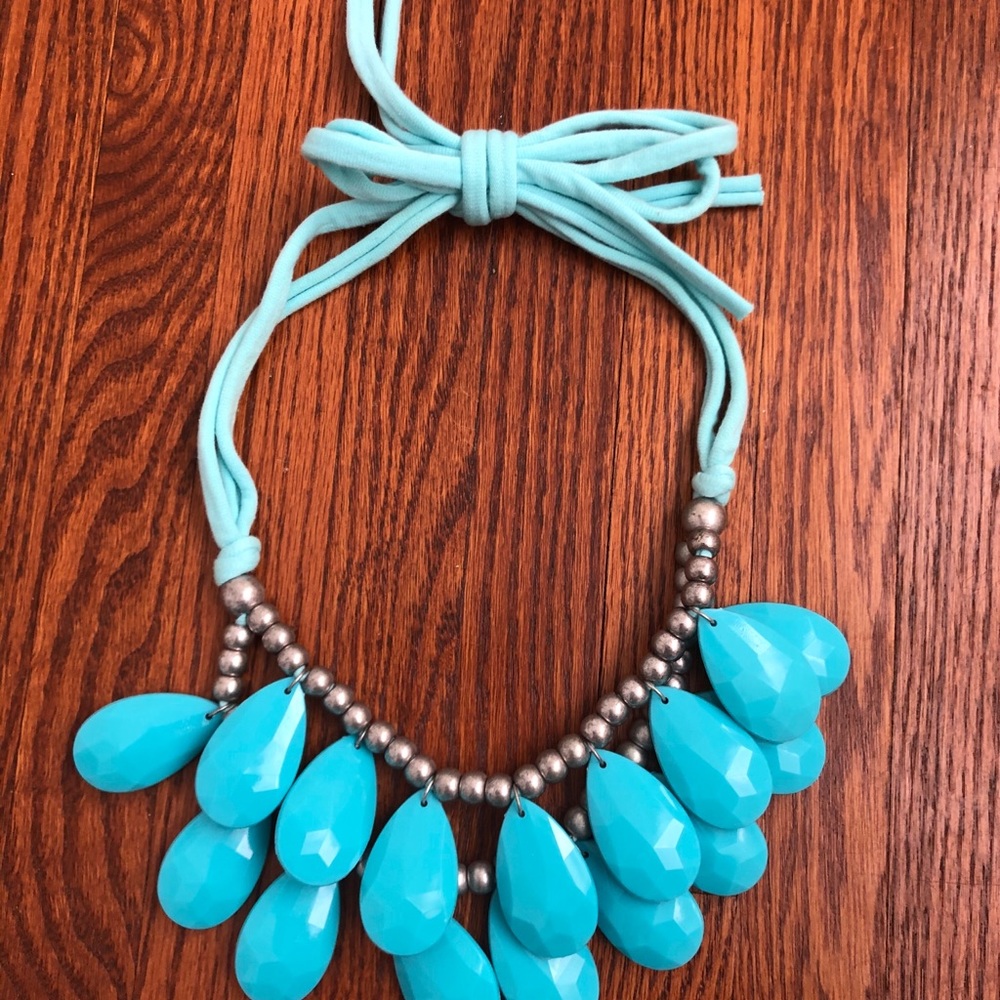 Max & Chloe Blu Bijoux Turquoise Teardrop Necklace - Picture 6 of 8